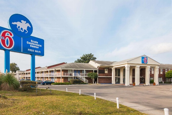 Motel 6 Ocala Conference Center image 1